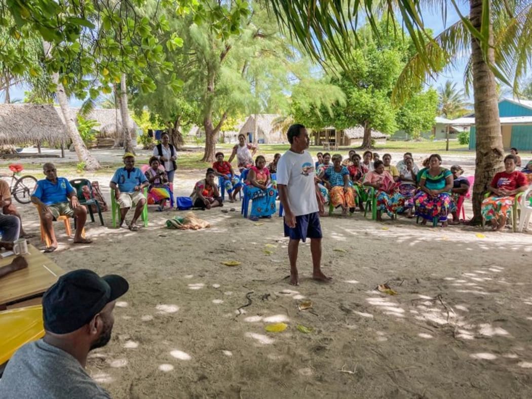 A community leader making a point during the consultations on climate change impacts on Tasman Island, Bougainville.