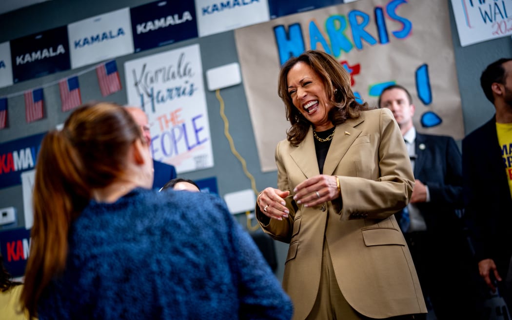 GLENDALE, ARIZONA - AUGUST 9: Democratic presidential candidate, U.S. Vice President Kamala Harris visits a campaign office on August 9, 2024 in Glendale, Arizona. Kamala Harris and her newly selected running mate Tim Walz are campaigning across the country this week.   Andrew Harnik/Getty Images/AFP (Photo by Andrew Harnik / GETTY IMAGES NORTH AMERICA / Getty Images via AFP)