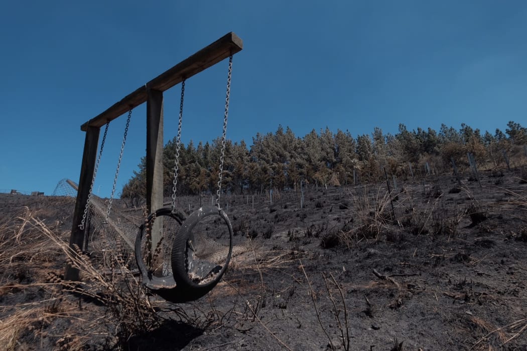 A singed swing