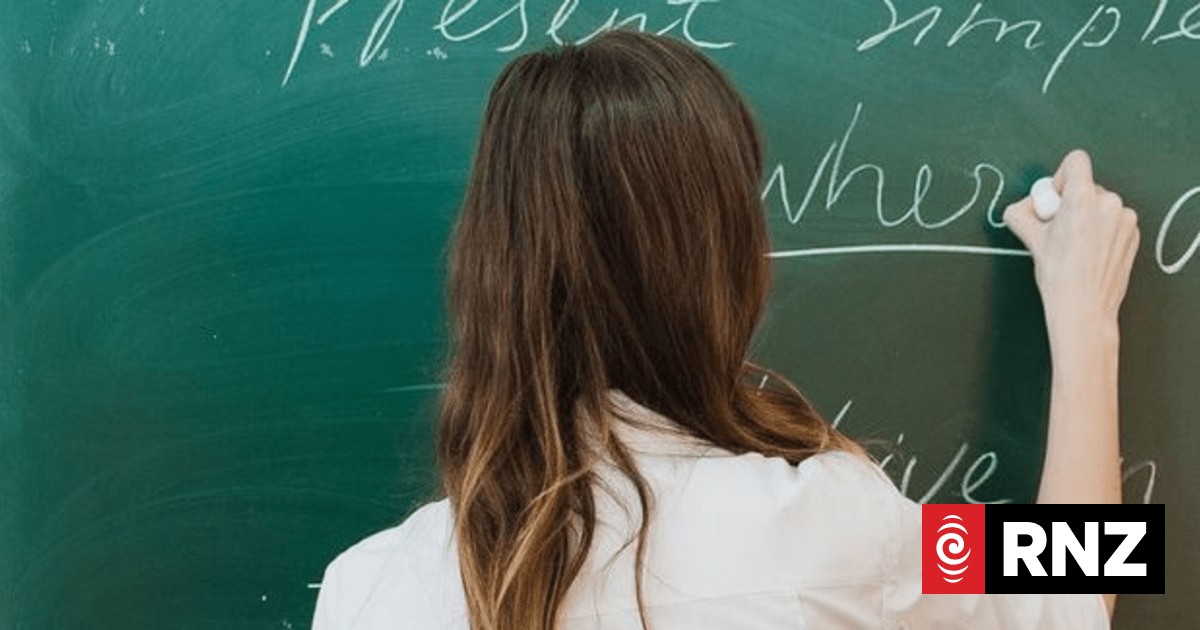 Teachers turn down $5000 to help fast-track new NCEA guidance - Vimarsana News