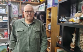 Steven Parkes lived in Paritūtū during the 1960s. He said he'd lost many friends and neighbours to cancers.