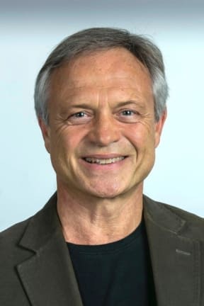 Prof Darl Kolb