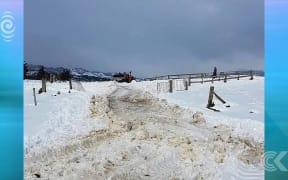 Farmers face another week without power
