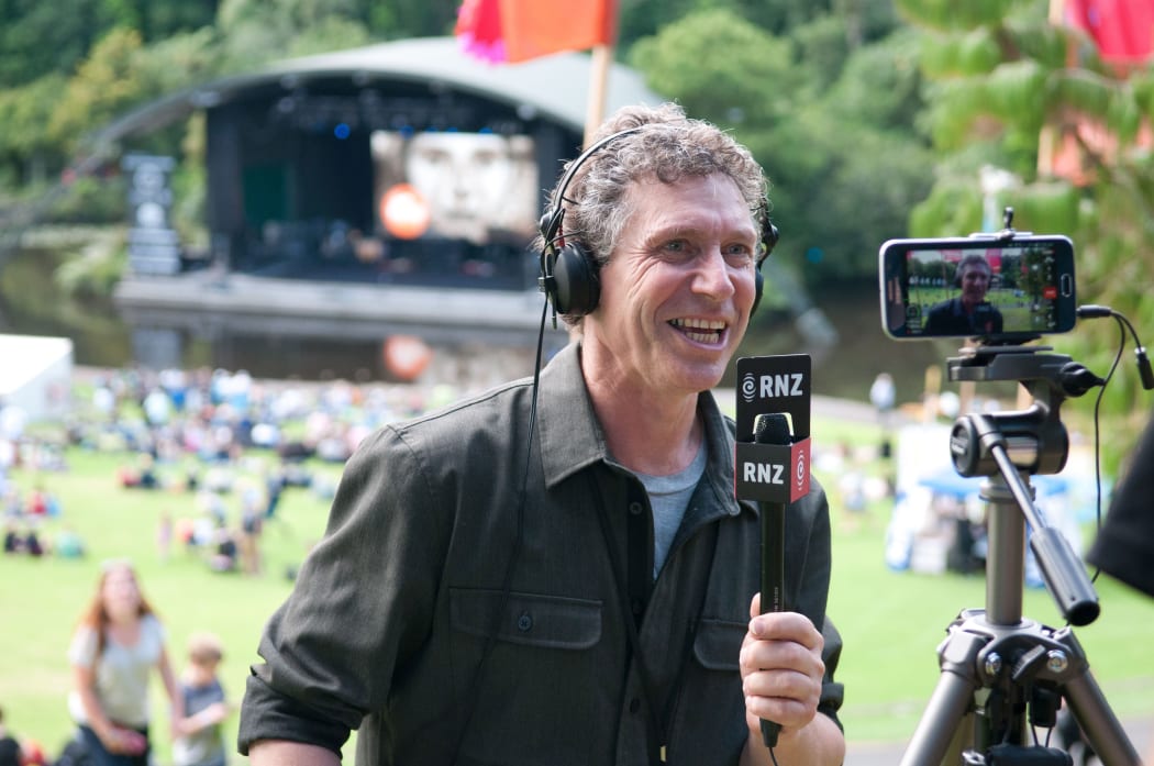 Nick Bollinger live on Checkpoint at WOMAD 2016