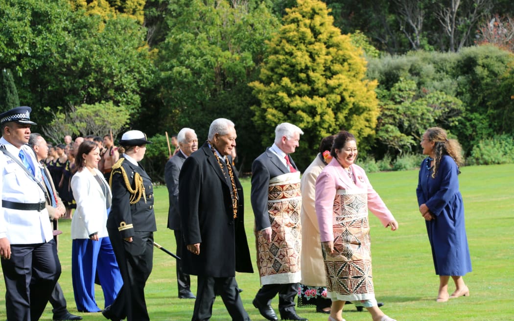 (L-R) Samoa's Head of State, Tuimaleali'ifano Va'aleto'a Sualauvi II, Dr Richard Davies and New Zealand's Governor General Dame Cindy Kiro.