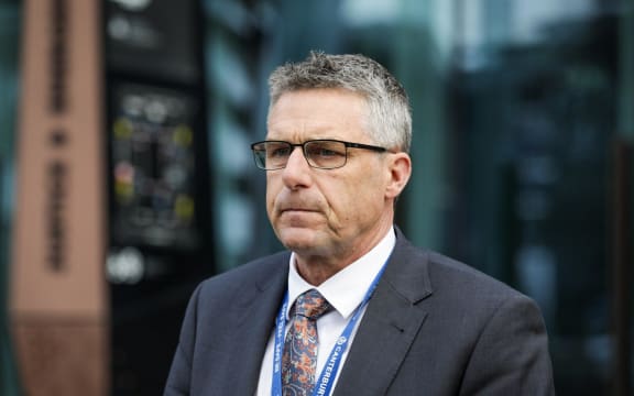 Detective Inspector Scott Anderson speaking to media outside Chch District Court after Jaz brothers sentencing - Mama Hooch case