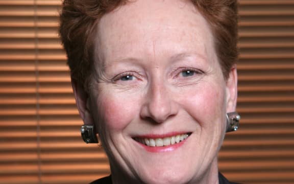 Dr Mary Quin