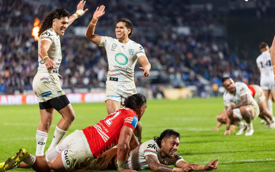 Warriors Adam Pompey celebrates his 2nd try during Round 24 of the NRL Premiership rugby league match - NZ Warriors v Dragons at Go Media Stadium.