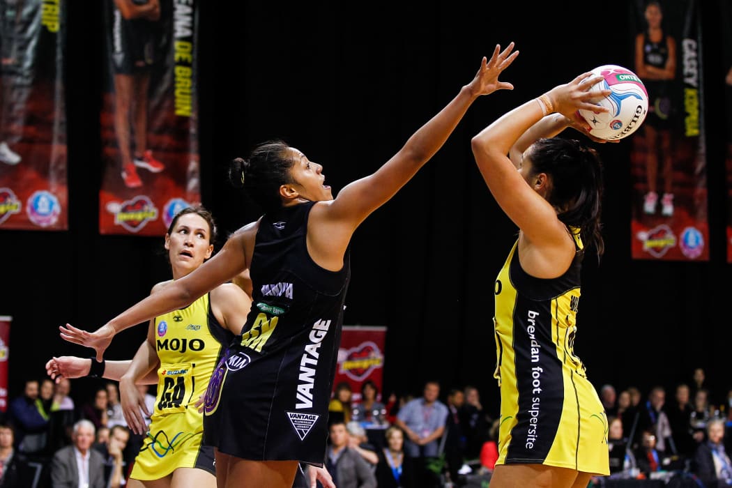 Kristiana Manu'a during the ANZ Championship 2015.