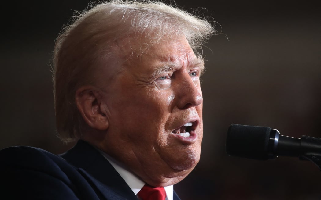 HARRISBURG, PENNSYLVANIA - JULY 31: Former President Donald Trump speaks at a campaign appearance on July 31, 2024 in Harrisburg, Pennsylvania. Trump is returning to Pennsylvania for the first time since the assassination attempt on lis life. Polls currently show a close race between him and Vice President Kamala Harris.   Spencer Platt/Getty Images/AFP (Photo by SPENCER PLATT / GETTY IMAGES NORTH AMERICA / Getty Images via AFP)