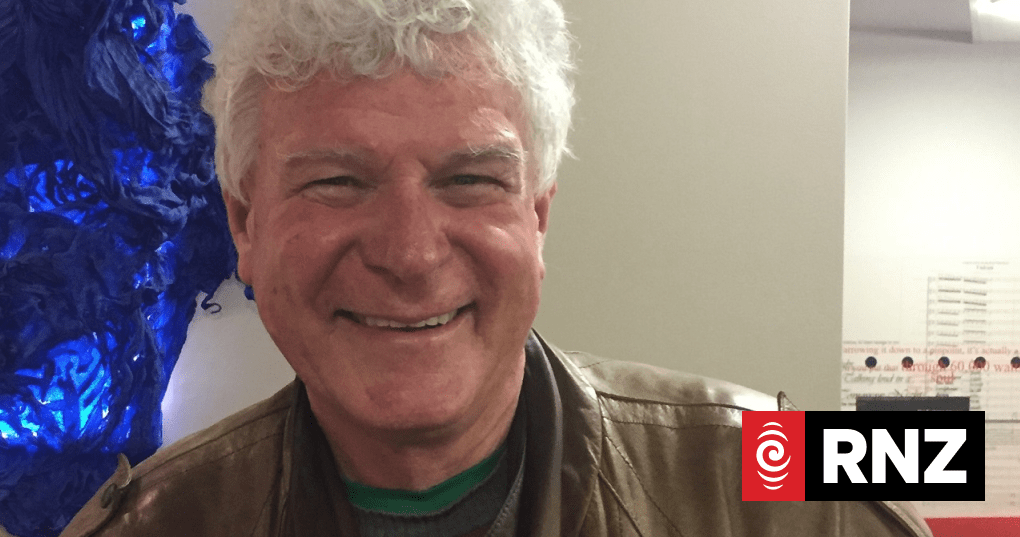 Peter Lineham: god in Godzone | RNZ
