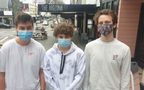 New Plymouth mates Zane, Javaan and Jonty reckoned a bacon buttie might just be the incentive for them to get vaccinated.
