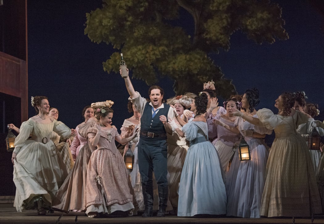 A scene from L'Elisir d'Amore at Metropolitan Opera