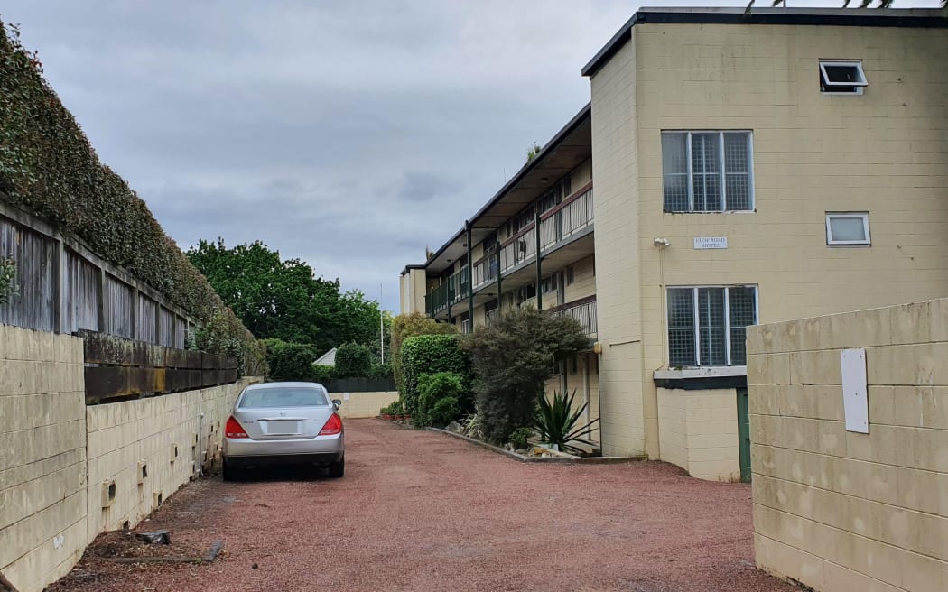 The apartment block in Mt Eden where the second home isolating Covid case died.
