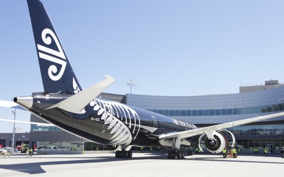 An Air New Zealand 787-9 Dreamliner.