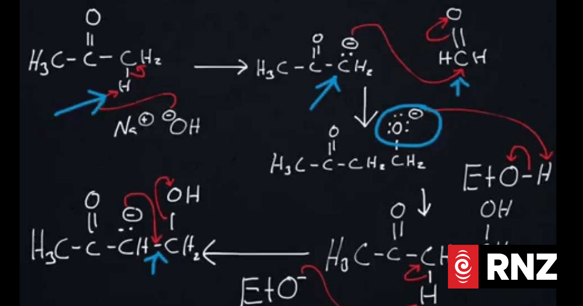 Workers exposed to possibly dangerous amounts of formaldehyde | RNZ