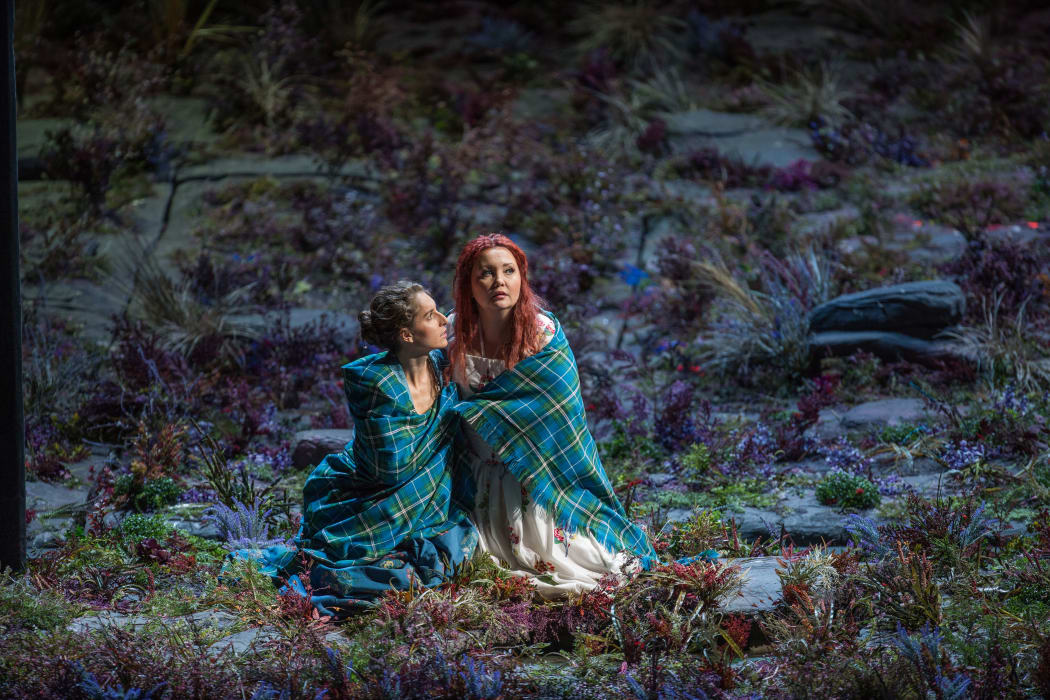 A scene from Lucia di Lammermoor at Chicago Lyric Opera