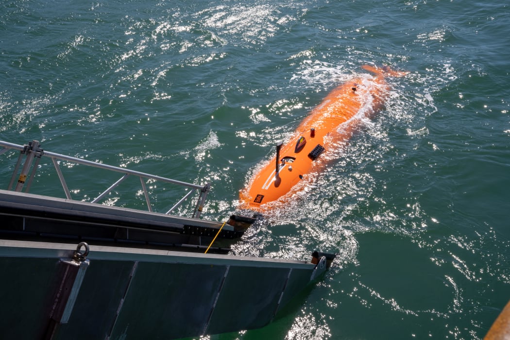 Test deployment of AUV in Wellington harbour