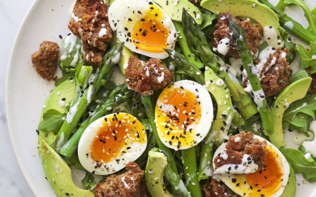 Asparagus, avocado & paprika rye croutons with tahini & yoghurt dressing