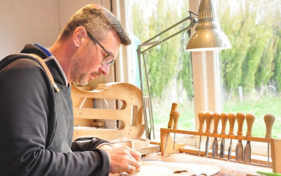 Stringed instrument maker Tobi Widemann