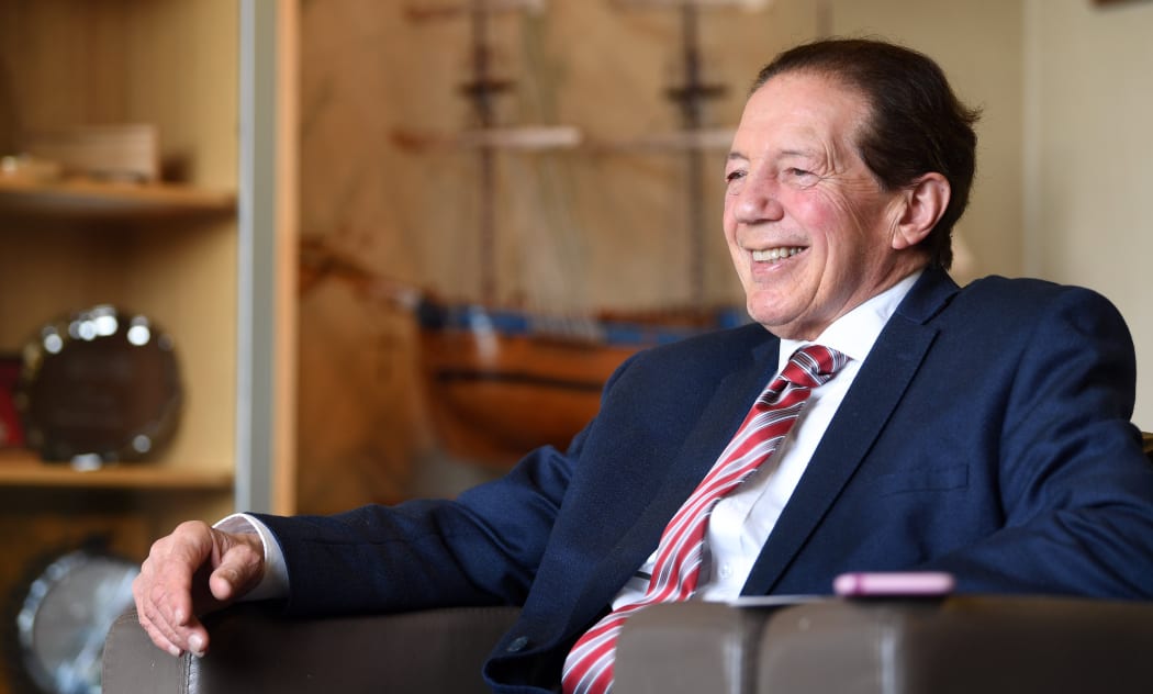 Sir Tim Shadbolt