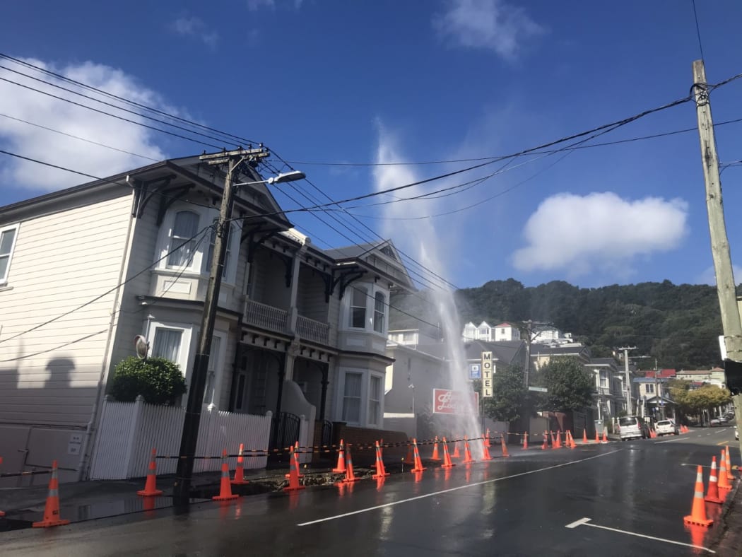 A burst pipe in Mount Victoria, Wellington, has been spraying water high in the air. 5/3/21