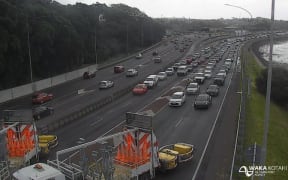 The Auckland Harbour Bridge was closed due to high wind gusts.