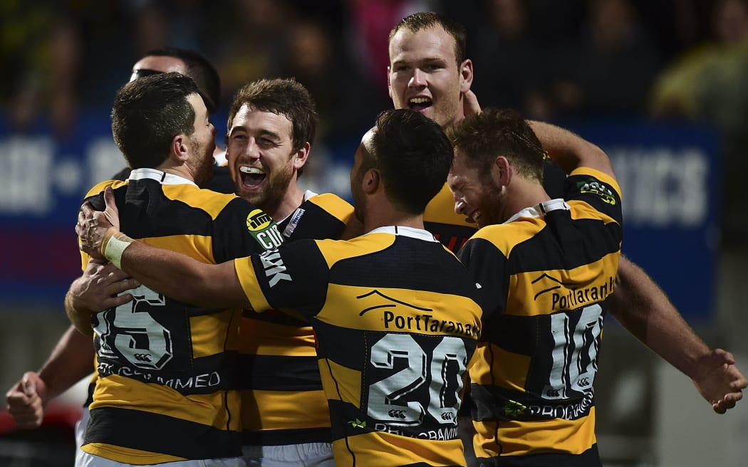 Taranaki celebrate winning the ITM Cup Premiership Final.