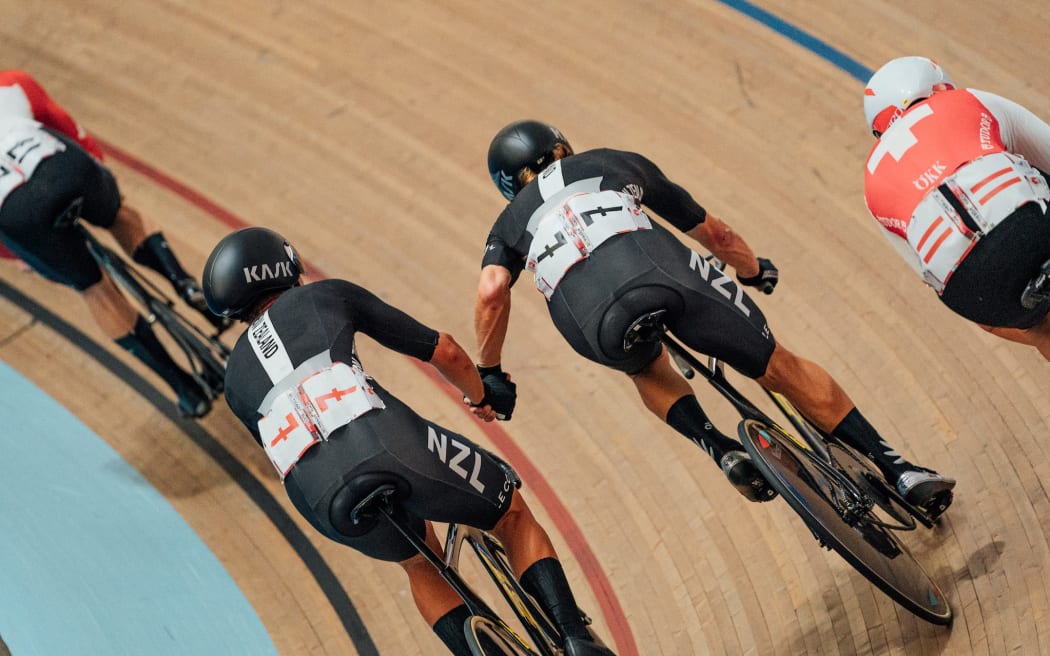 UCI Track Nations Cup Adelaide - Aaron Gate and Campbell Stewart in action in the madison.