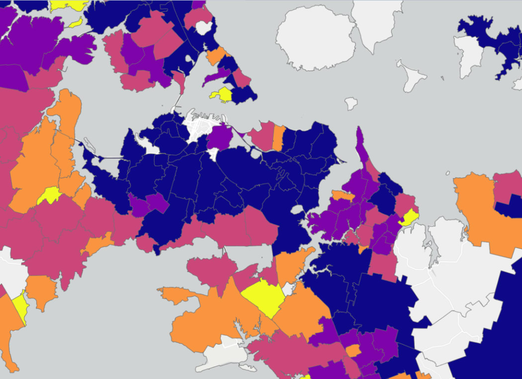 Auckland suburbs neighbouring value difference.