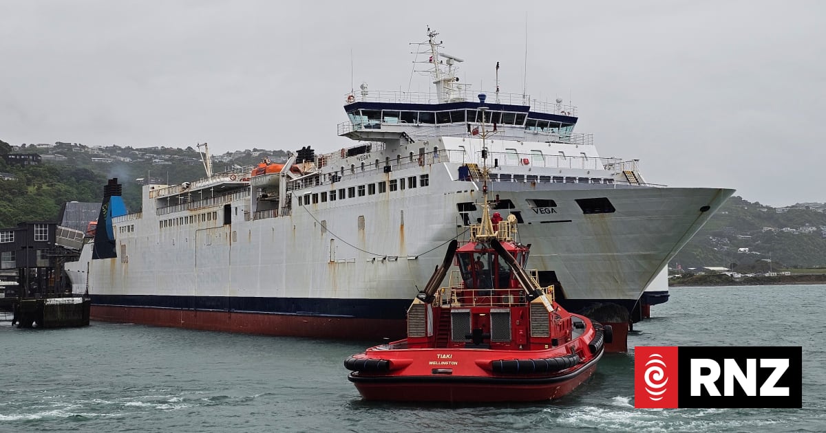Why is the Aratere ferry still in New Zealand waters? | RNZ