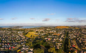 Ten thousand new houses will be built in Māngere over the next 10-15 years as part of the government's plans to tackle the housing crisis.