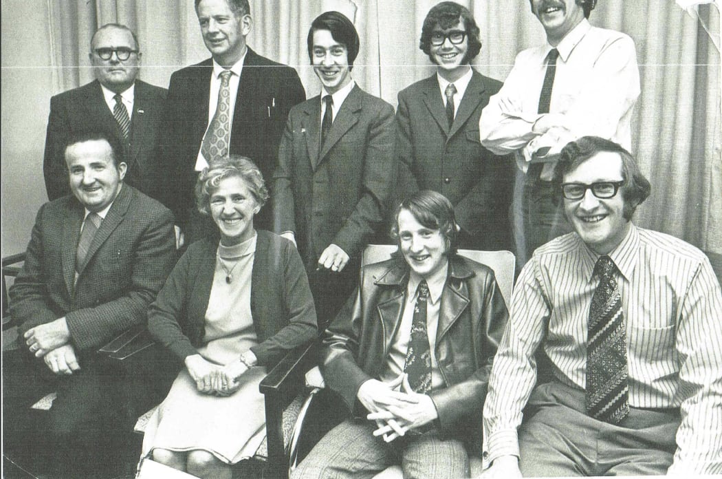 Gordon Paine second from the right (front) next to presenter Aunt Josie.