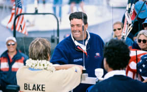 Peter Blake shakes the hand of Dennis Conner.
Team New Zealand v Team Dennis Conner in the 1995 America's Cup contested in San Diego.