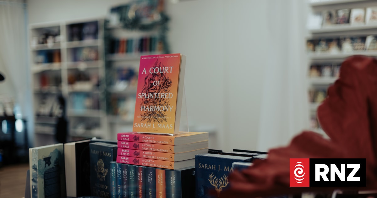 A new Court of Thorns and Roses book is here: Why romantasy has readers under its spell