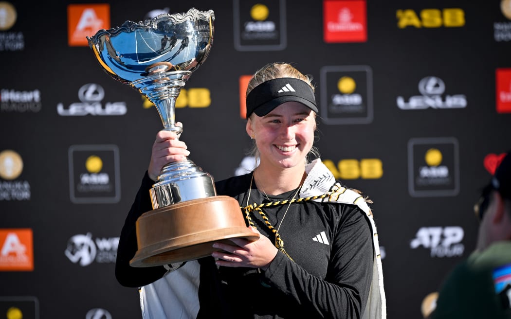 Clara Tauson of Denmark with trophy, winner of the women's singles final after Naomi Osaka withdraws from the Grand Final singles match of the 2024-25 Women’s ASB Classic WTA 250 tennis tournament at Manuka Doctor Arena, Auckland, New Zealand on Sunday 5 January 2025.
Photo: Alan Lee / Photosport