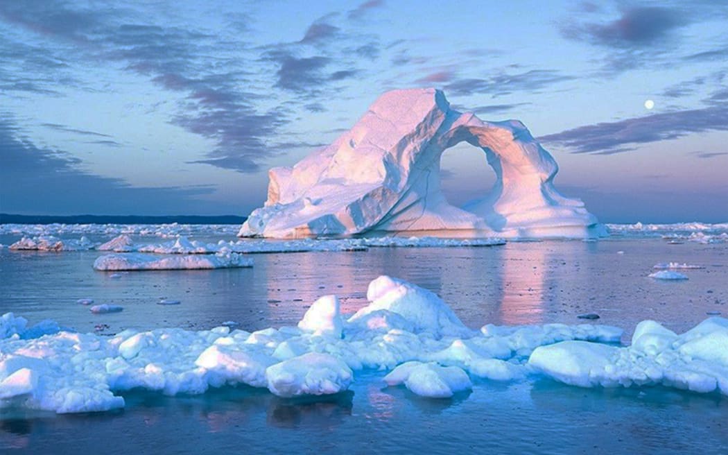Arctic sea ice at lowest level ever this winter | RNZ News