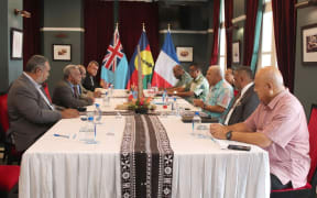 Pro independence government talking to the Fijian one.