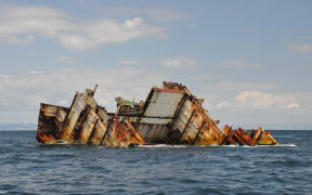 The Rena's bow was dismantled in February 2013.