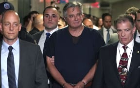 Ex-Trump campaign manager Paul Manafort arrives at Manhattan Supreme Court in June 2019. (file photo)