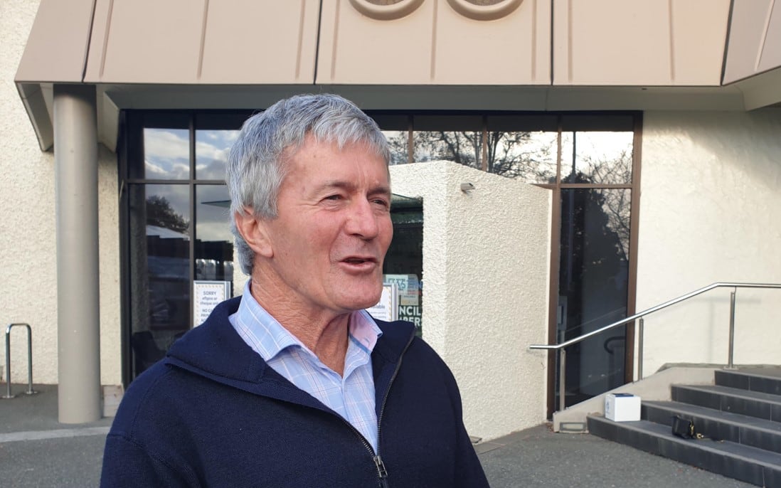 Minister of Agriculture Damien O’Connor speaks outside the Hastings District Council chambers, announcing $500,000 to help farmers make their way through the serious drought.