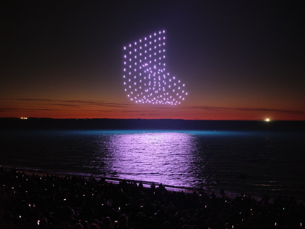 Moombaki Coogee light show which inspired the Matariki light show at Rotorua's Aronui Indigenous Arts Festival