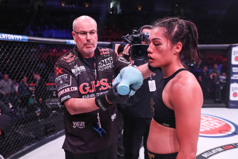 Janay Harding during a 2018 MMA fight in the US.