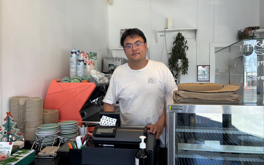 Owner of Charlie Boys Coffee Company Nick Meng says the roadworks have been a disaster for business.
