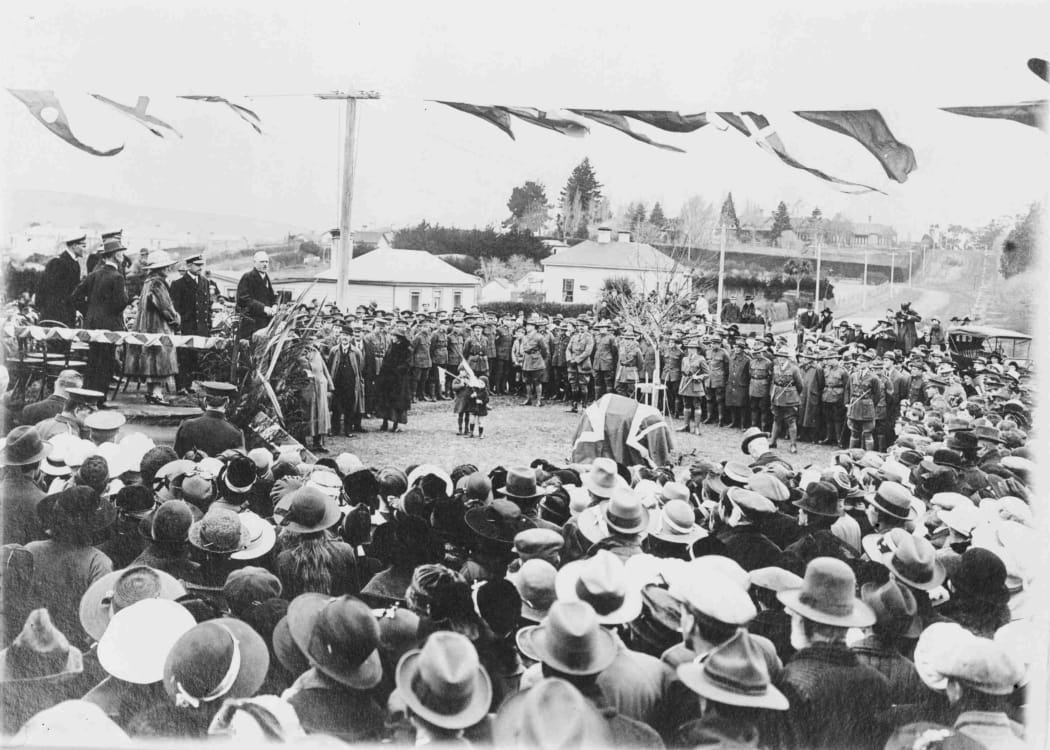 Dedication of North Otago's memorial oaks, 11 September, 1919.