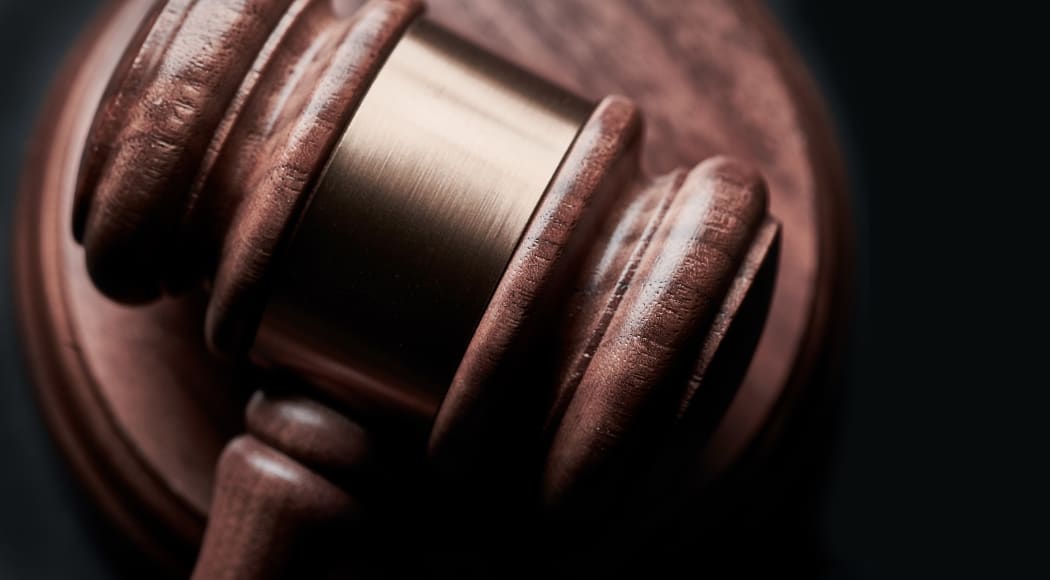 hamer and gavel