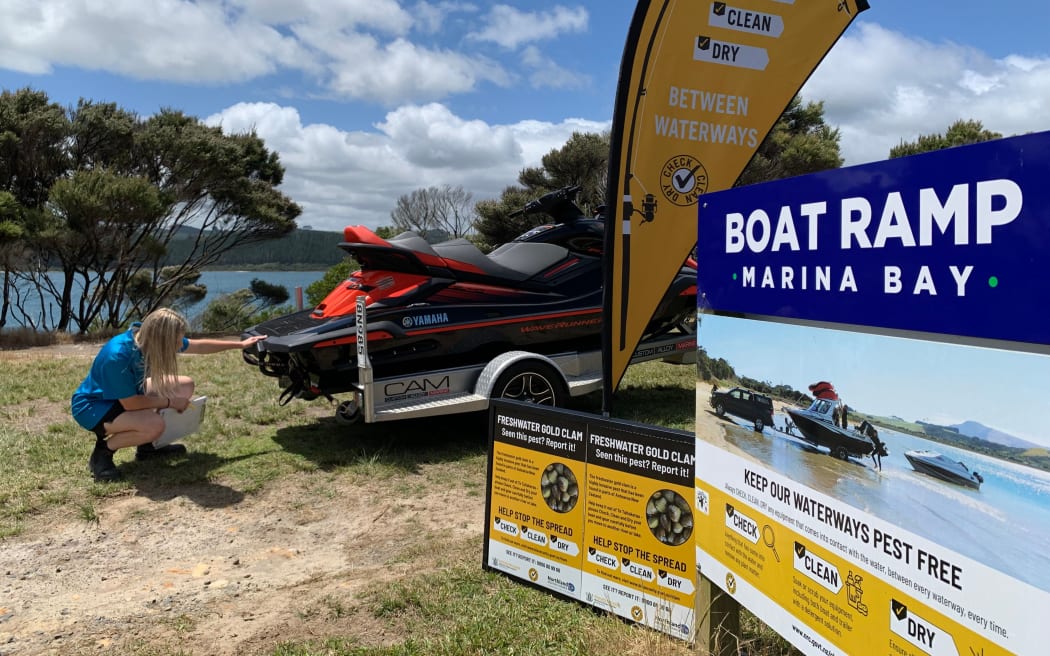 Biosecurity check Lake Taharoa - single use