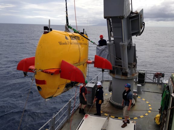 Sentry being launched/retrieved from the Navy patrol vessel Wellington during the recent voyage to the Kermadecs.