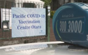 Co-op Taxis are offering free rides to those without vehicles, needing to get to a Covid-19 vaccination centre.