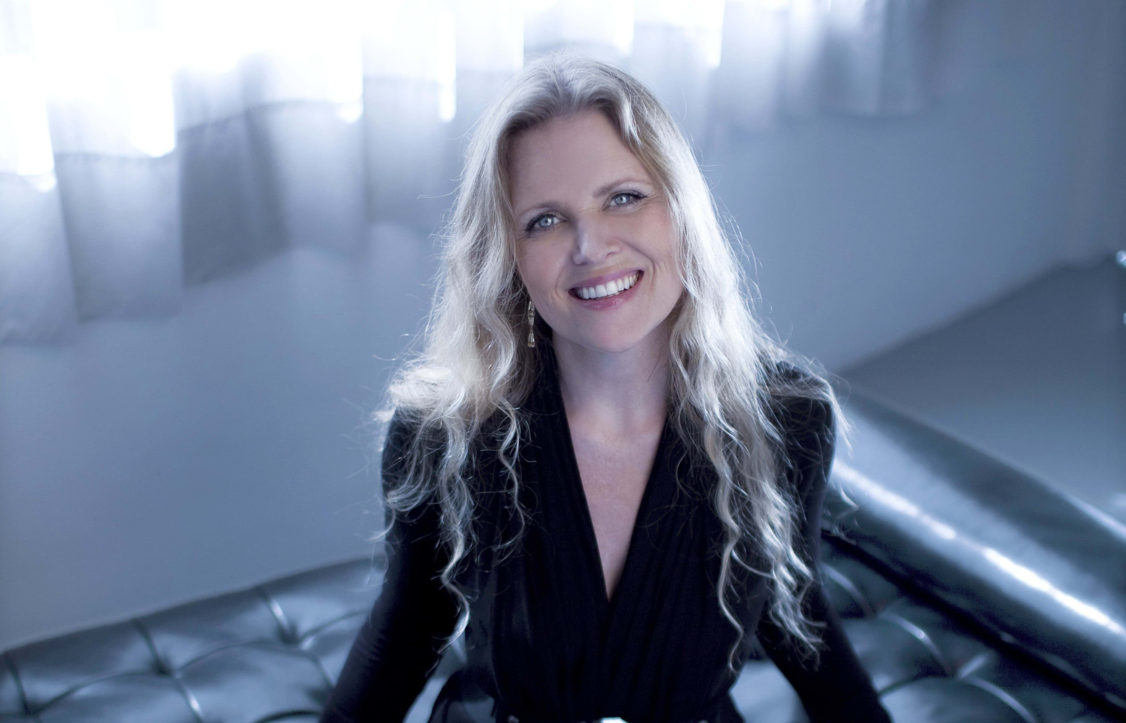 Tierney Sutton